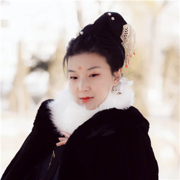 老秦蹦迪夜归郎