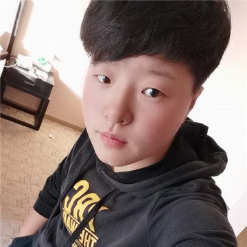 笨蛋一样的静哥