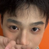 伪装潇洒万重山