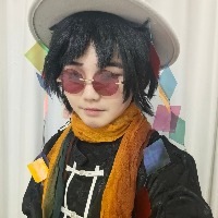 法三很想跳海。